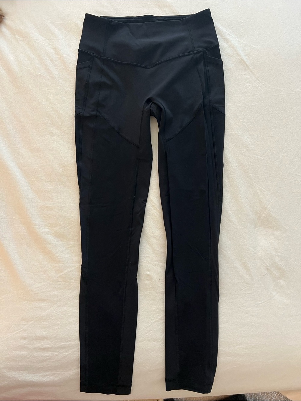 Black Lululemon 25 inch Leggings